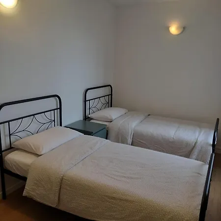 Apartment 5 Mn 450m Walk Metro - La Defense - 3br - Parking Courbevoie